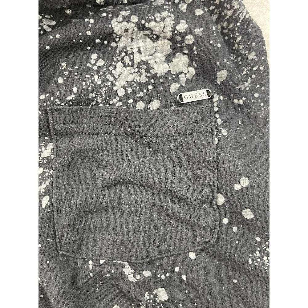 Guess Men’s Medium Black Sleeveless Hoodie Gray Splattered Paint Design - Picture 7 of 9